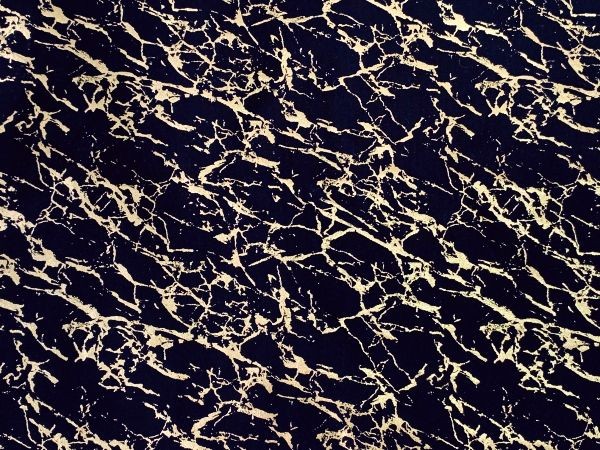 Cracked Ice Black